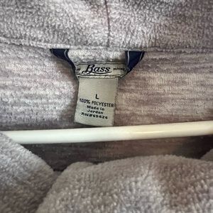Woman’s Bass pullover cowl neck